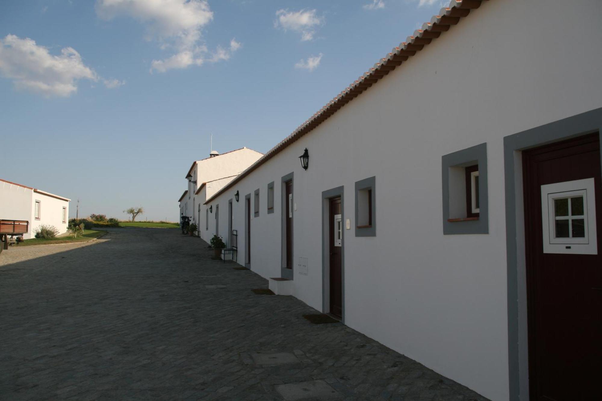 Monte Da Morena Agro-Turismo Serpa Buitenkant foto